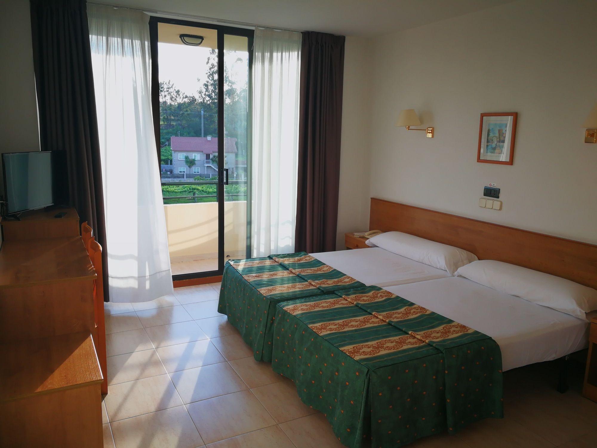 Hotel Ria Mar Вильялонга Экстерьер фото