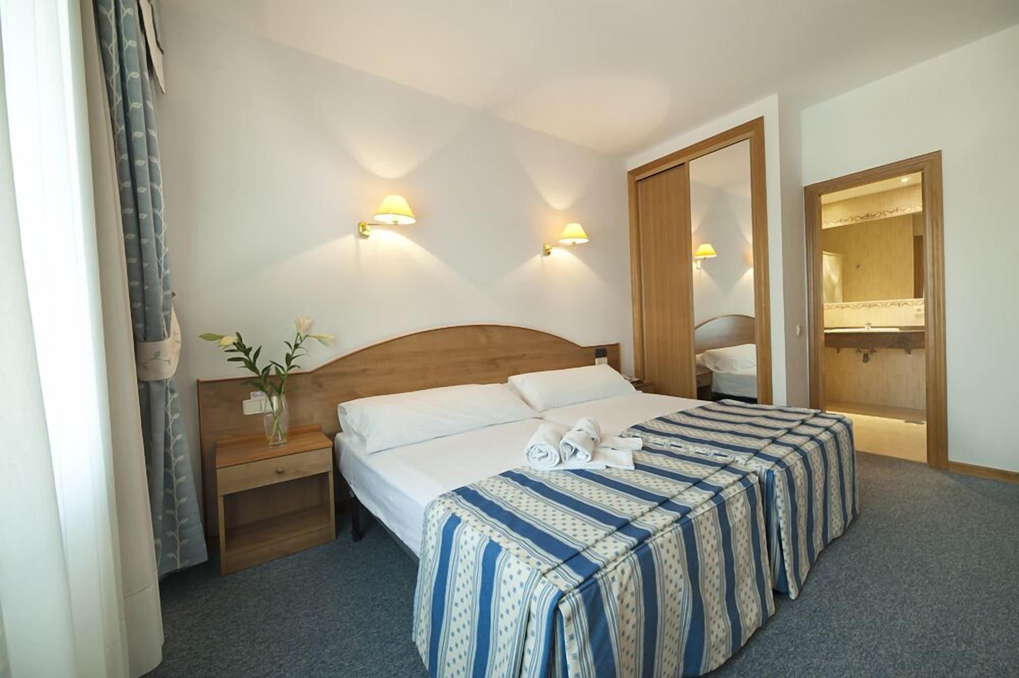 Hotel Ria Mar Вильялонга Экстерьер фото